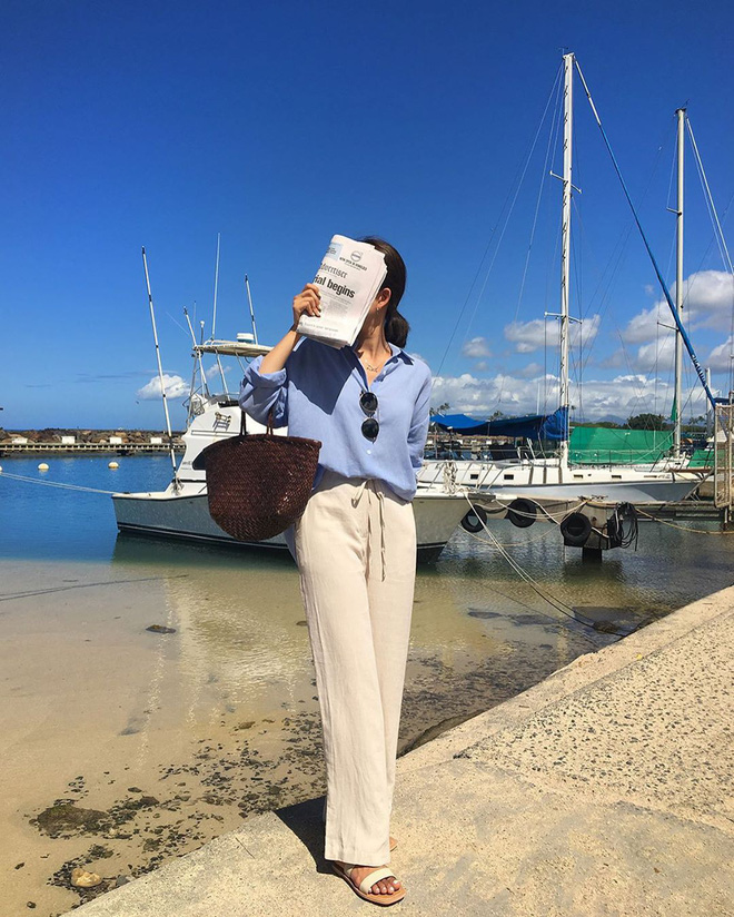 Vào mùa hè này chị em công sở cần có những bộ đồ làm dịu mát